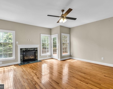 42985 Pascale Terrace - Photo Thumbnail 15