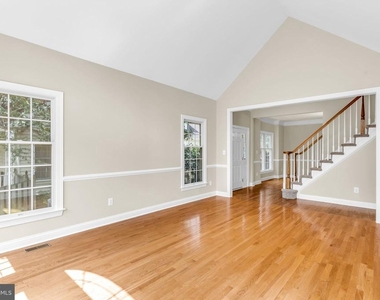 42985 Pascale Terrace - Photo Thumbnail 5
