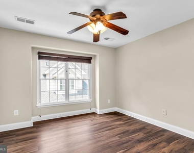 42985 Pascale Terrace - Photo Thumbnail 19