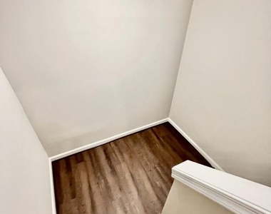 312 Stallion Square Ne - Photo Thumbnail 28