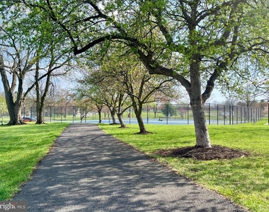 312 Stallion Square Ne - Photo Thumbnail 44