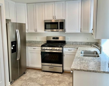 312 Stallion Square Ne - Photo Thumbnail 20