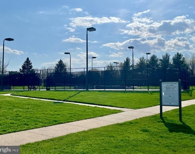 312 Stallion Square Ne - Photo Thumbnail 47