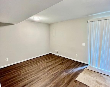 312 Stallion Square Ne - Photo Thumbnail 33