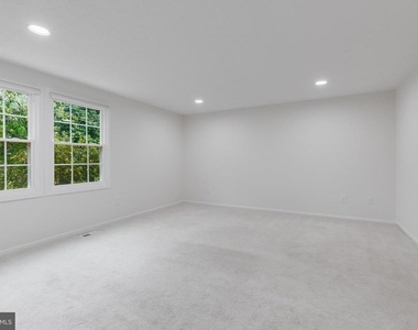 9410 Onion Patch Drive - Photo Thumbnail 25