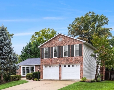 9410 Onion Patch Drive - Photo Thumbnail 2