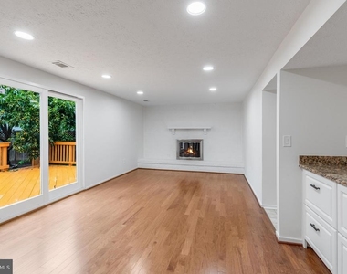 9410 Onion Patch Drive - Photo Thumbnail 9