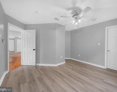 4906 Upland Drive - Photo Thumbnail 46