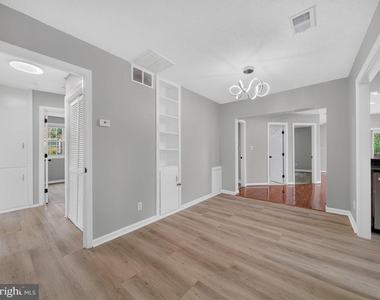 4906 Upland Drive - Photo Thumbnail 23