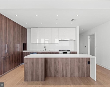1650 Silver Hill Drive - Photo Thumbnail 12