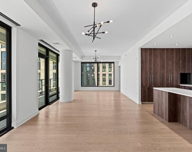 1650 Silver Hill Drive - Photo Thumbnail 8