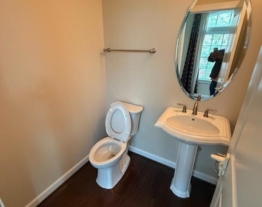3184 Yeager Drive - Photo Thumbnail 18