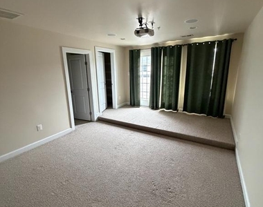 3184 Yeager Drive - Photo Thumbnail 48