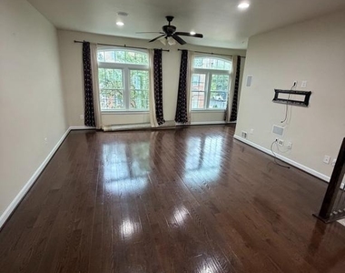 3184 Yeager Drive - Photo Thumbnail 16