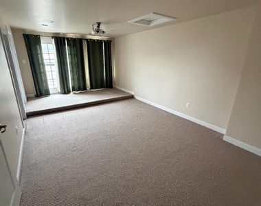 3184 Yeager Drive - Photo Thumbnail 47
