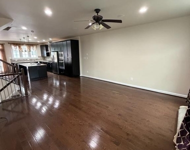 3184 Yeager Drive - Photo Thumbnail 15