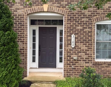 3184 Yeager Drive - Photo Thumbnail 2