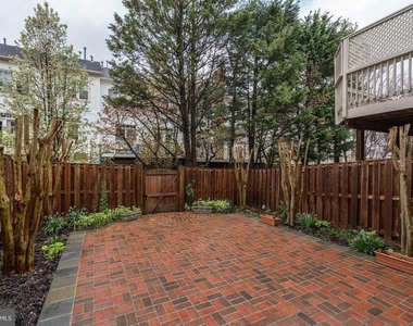 8503 Westown Way - Photo Thumbnail 28