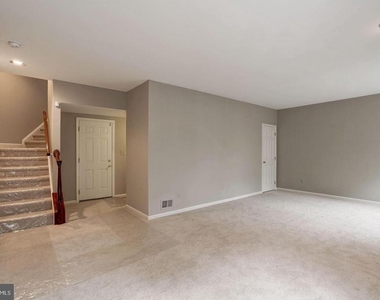 8503 Westown Way - Photo Thumbnail 24