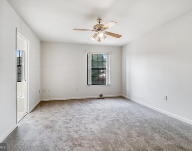 3964 Rosebay Court - Photo Thumbnail 19
