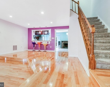 3964 Rosebay Court - Photo Thumbnail 7