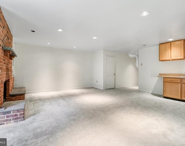 3964 Rosebay Court - Photo Thumbnail 36