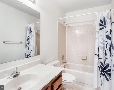 3964 Rosebay Court - Photo Thumbnail 30