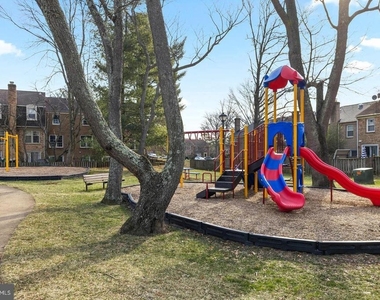 7442 Adams Park Court - Photo Thumbnail 26