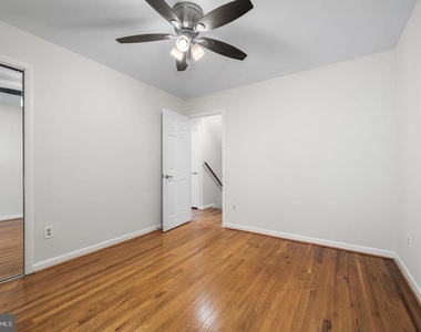 6204 Erman Court - Photo Thumbnail 8
