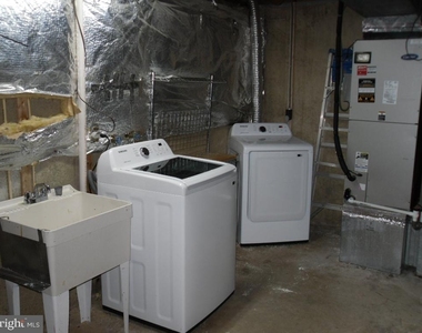 13312 Foxhole Drive - Photo Thumbnail 20