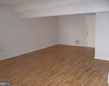 13312 Foxhole Drive - Photo Thumbnail 22