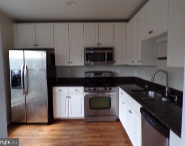6015 Terrapin Place - Photo Thumbnail 3