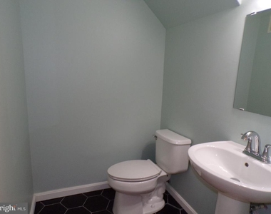 6015 Terrapin Place - Photo Thumbnail 6