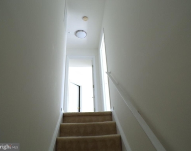 6015 Terrapin Place - Photo Thumbnail 7