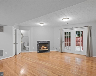 6350 Regal Oak Drive - Photo Thumbnail 27