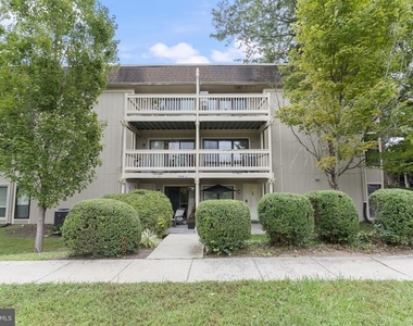 5766 Rexford Court - Photo Thumbnail 18