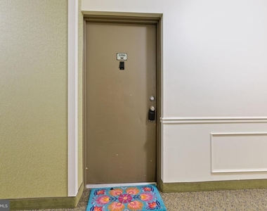 5766 Rexford Court - Photo Thumbnail 3