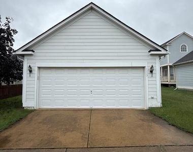 1113 Walker Drive - Photo Thumbnail 40