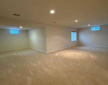 1113 Walker Drive - Photo Thumbnail 34
