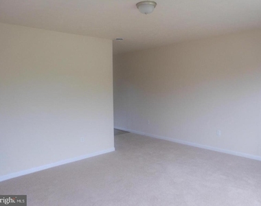 600 Highview Court - Photo Thumbnail 6