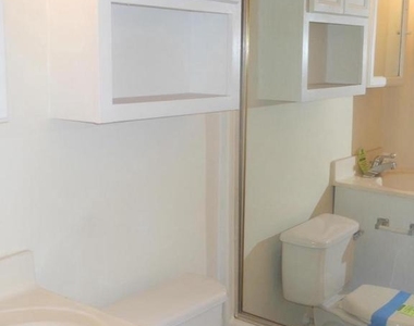 600 Highview Court - Photo Thumbnail 3