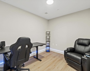 801 Fairfax Street - Photo Thumbnail 20