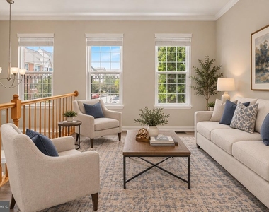 100 Meadows Lane - Photo Thumbnail 15