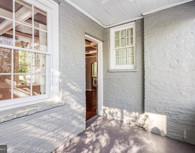 3916 Military Road - Photo Thumbnail 6