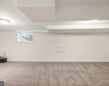 3916 Military Road - Photo Thumbnail 21