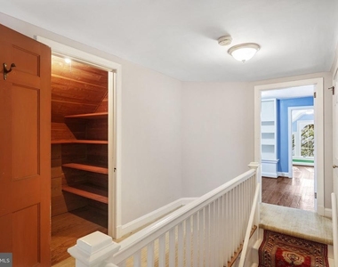 3916 Military Road - Photo Thumbnail 18