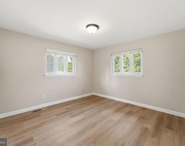 3376 N Buchanan Street - Photo Thumbnail 21