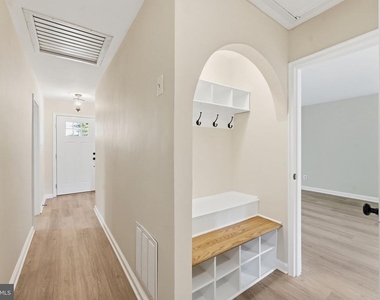 3376 N Buchanan Street - Photo Thumbnail 15