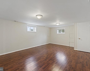 2311 N Dinwiddie Street - Photo Thumbnail 29
