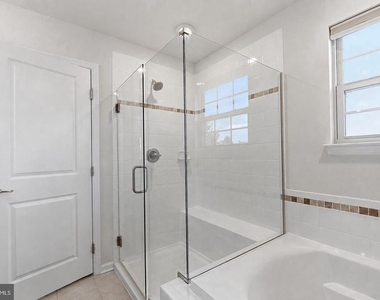 1623 Fowler Ridge Court - Photo Thumbnail 15